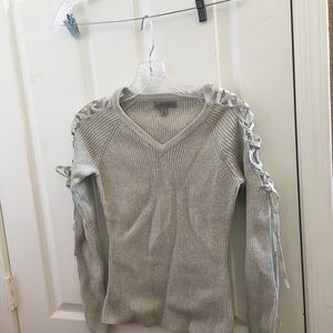 FINAL MARKDOWN Ladies cable stitch top xs Nwot